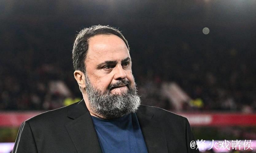 诺丁汉森林老板马里纳基斯悲痛悼念母亲离世 诺丁汉森林老板马里纳基斯悲痛悼念母亲离世