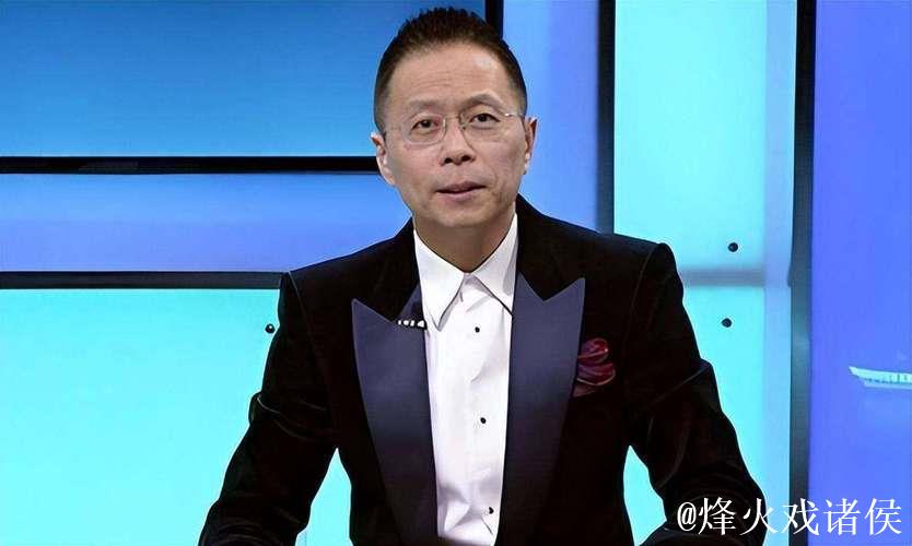 詹俊：阿莫林尝试变阵442风险过高，本场效果不佳