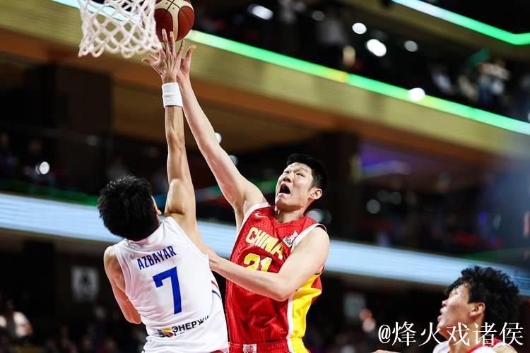 中国男篮大胜蒙古 胡金秋20分廖三宁13+9 中国男篮大胜蒙古 胡金秋20分廖三宁13+9